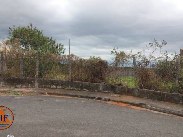 #27 - Terreno para Venda em Taubaté - SP - 2