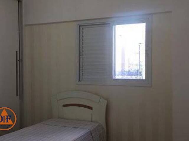 #81 - Apartamento para Venda em Taubaté - SP