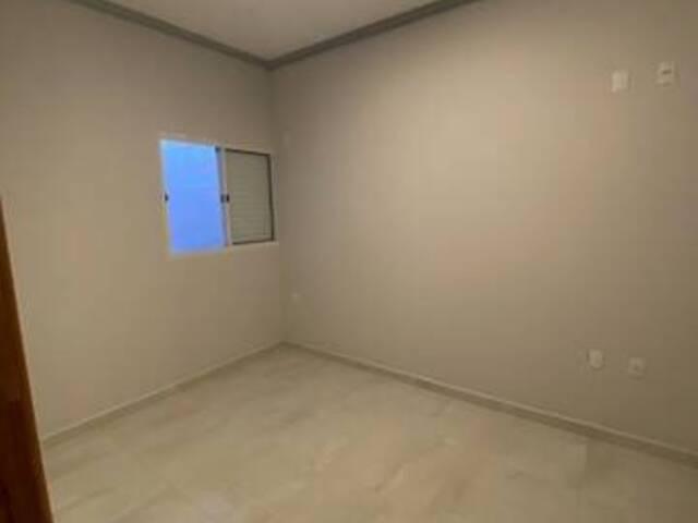 Casa para Venda em Taubaté - 2