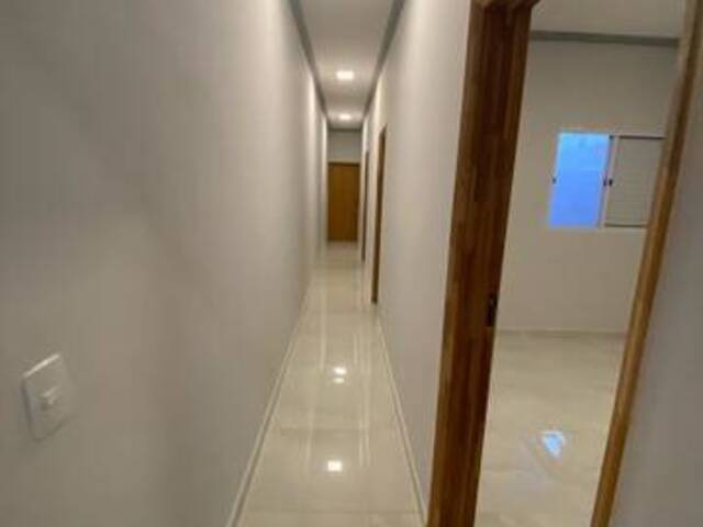 Casa para Venda em Taubaté - 4