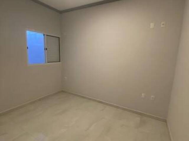 Casa para Venda em Taubaté - 5