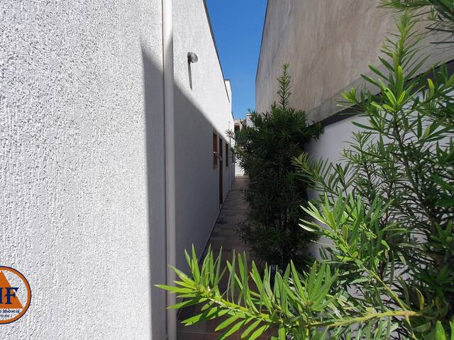 #285 - Casa para Venda em Taubaté - SP - 2
