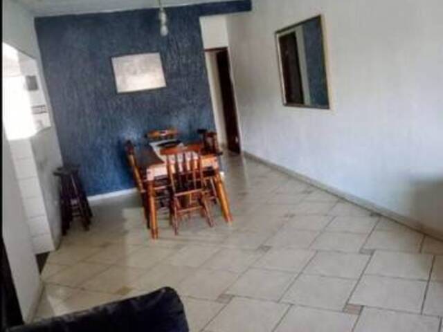 #319 - Casa para Venda em Taubaté - SP - 2