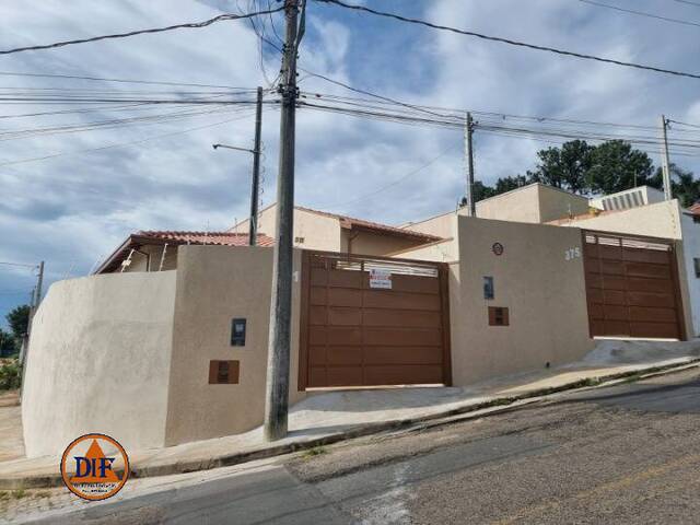 #339 - Casa para Venda em Taubaté - SP - 2