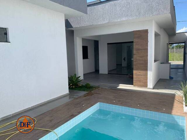 Casa para Venda em Tremembé - 4