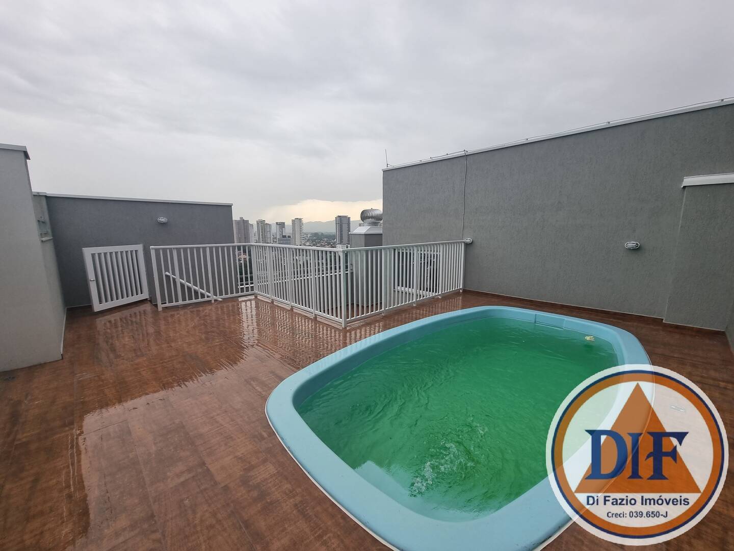 Apartamento à venda e aluguel com 2 quartos, 77m² - Foto 2