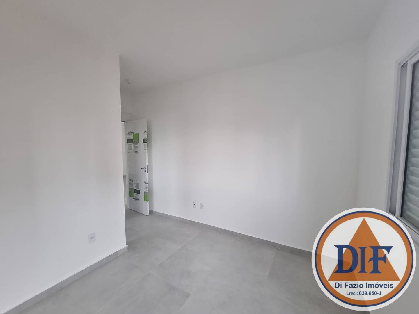 Apartamento à venda e aluguel com 2 quartos, 77m² - Foto 13