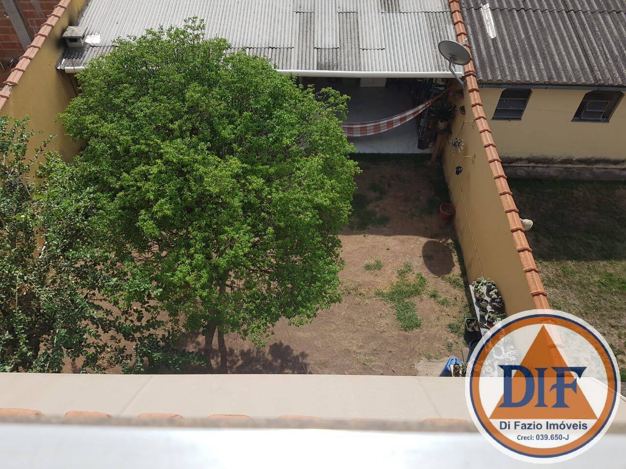 Casa à venda com 4 quartos, 183m² - Foto 14
