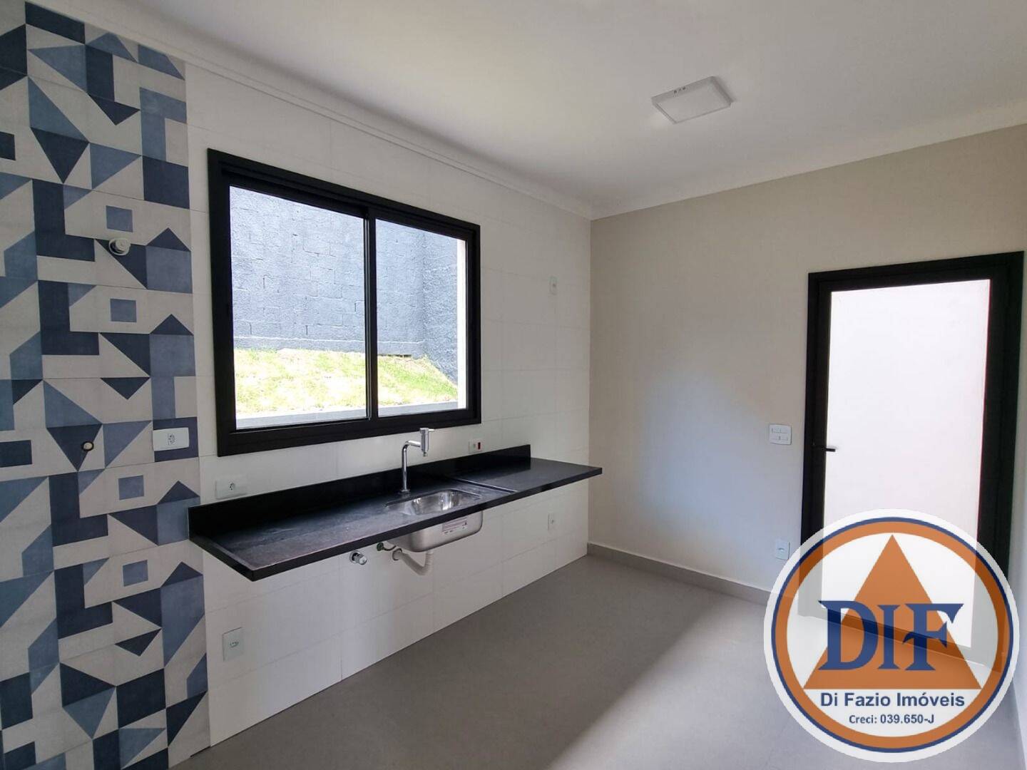 Casa de Condomínio à venda com 3 quartos, 151m² - Foto 8