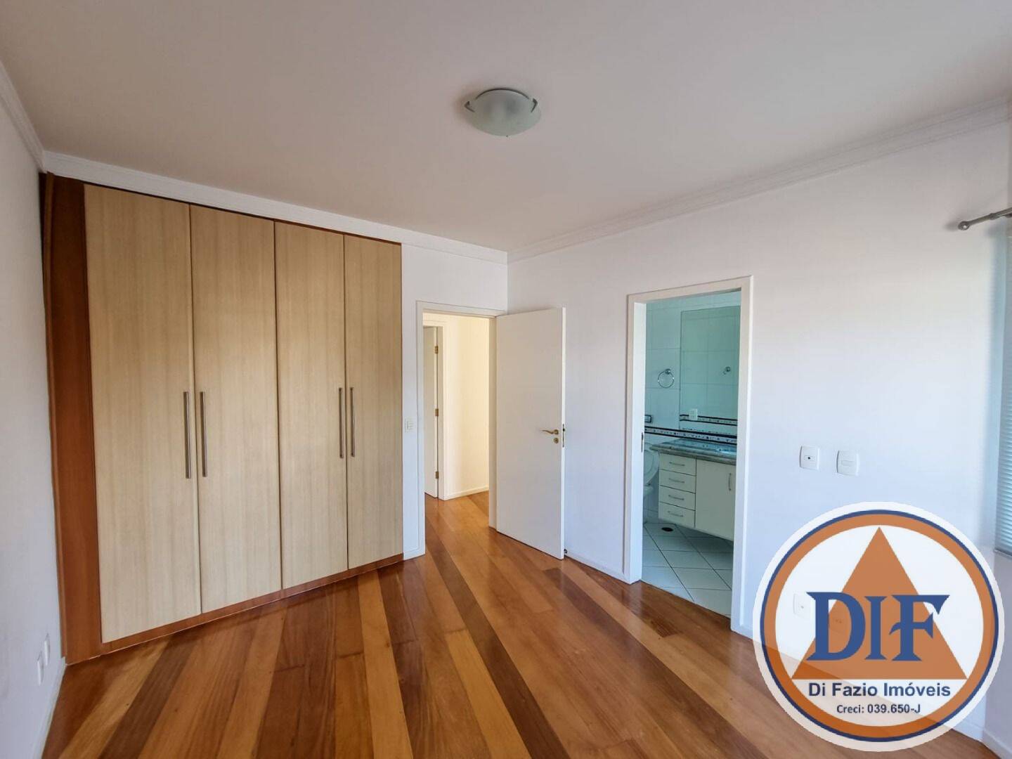 Casa, 4 quartos, 345 m² - Foto 4