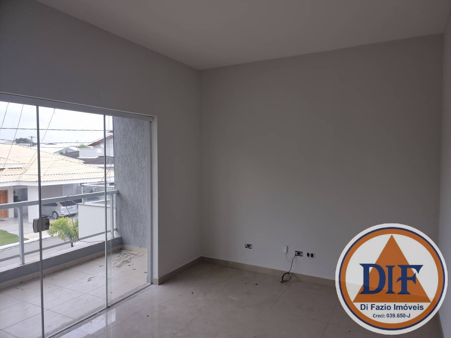 Casa à venda e aluguel com 3 quartos, 210m² - Foto 13