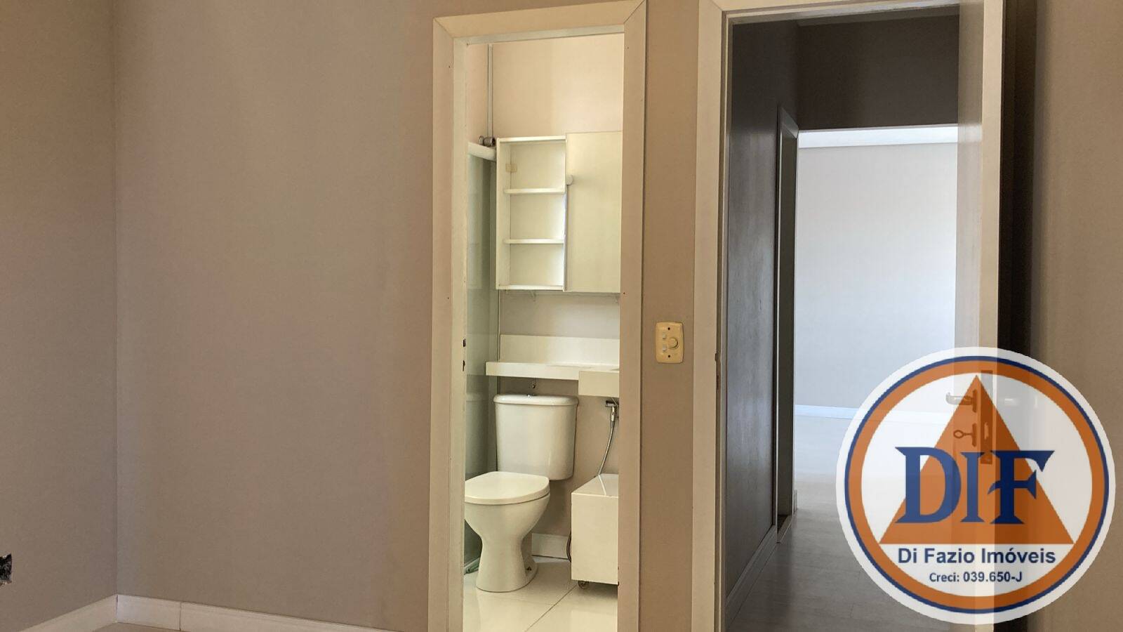 Apartamento para alugar com 3 quartos, 80m² - Foto 10