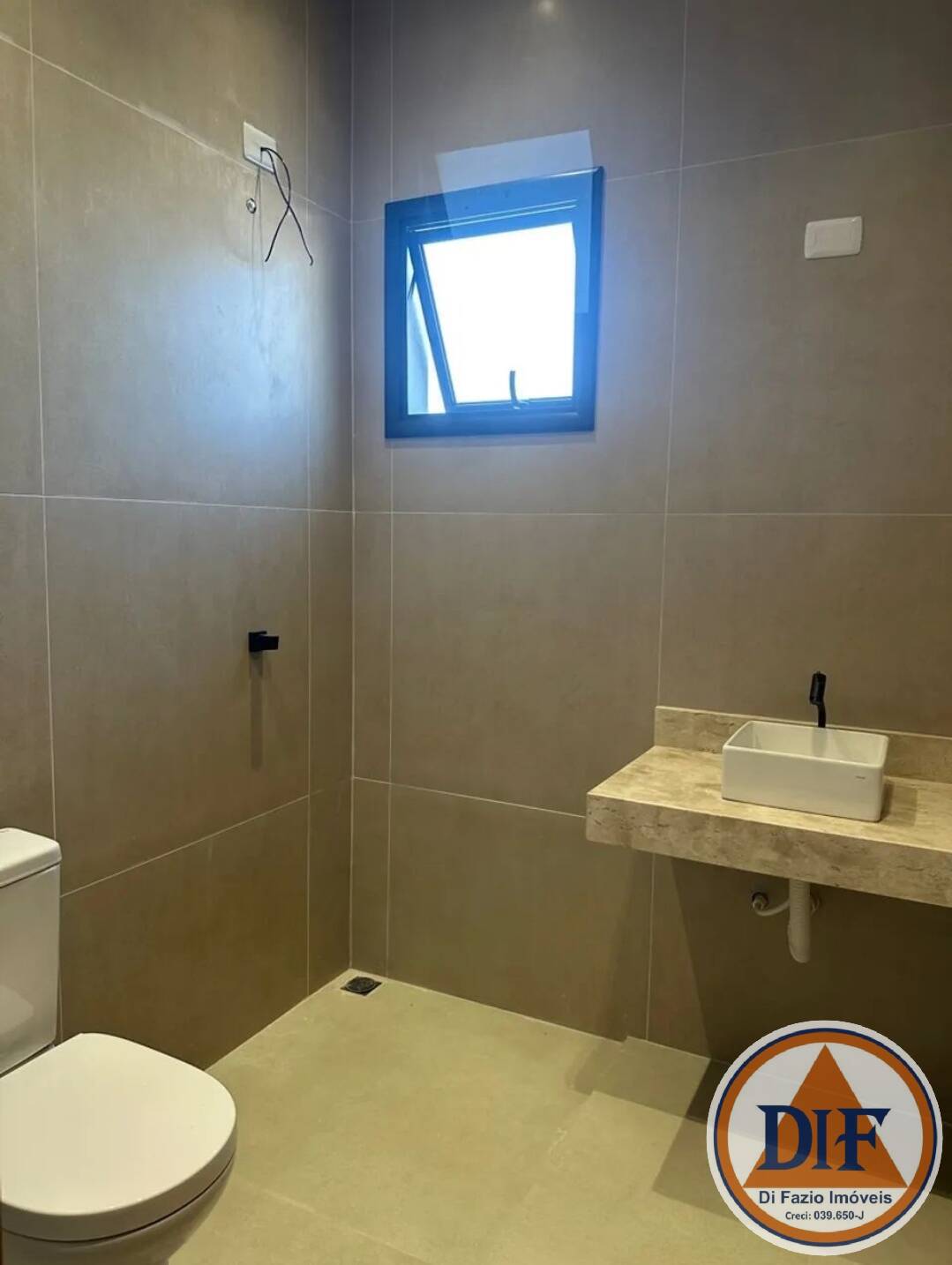 Casa de Condomínio à venda com 2 quartos, 105m² - Foto 9