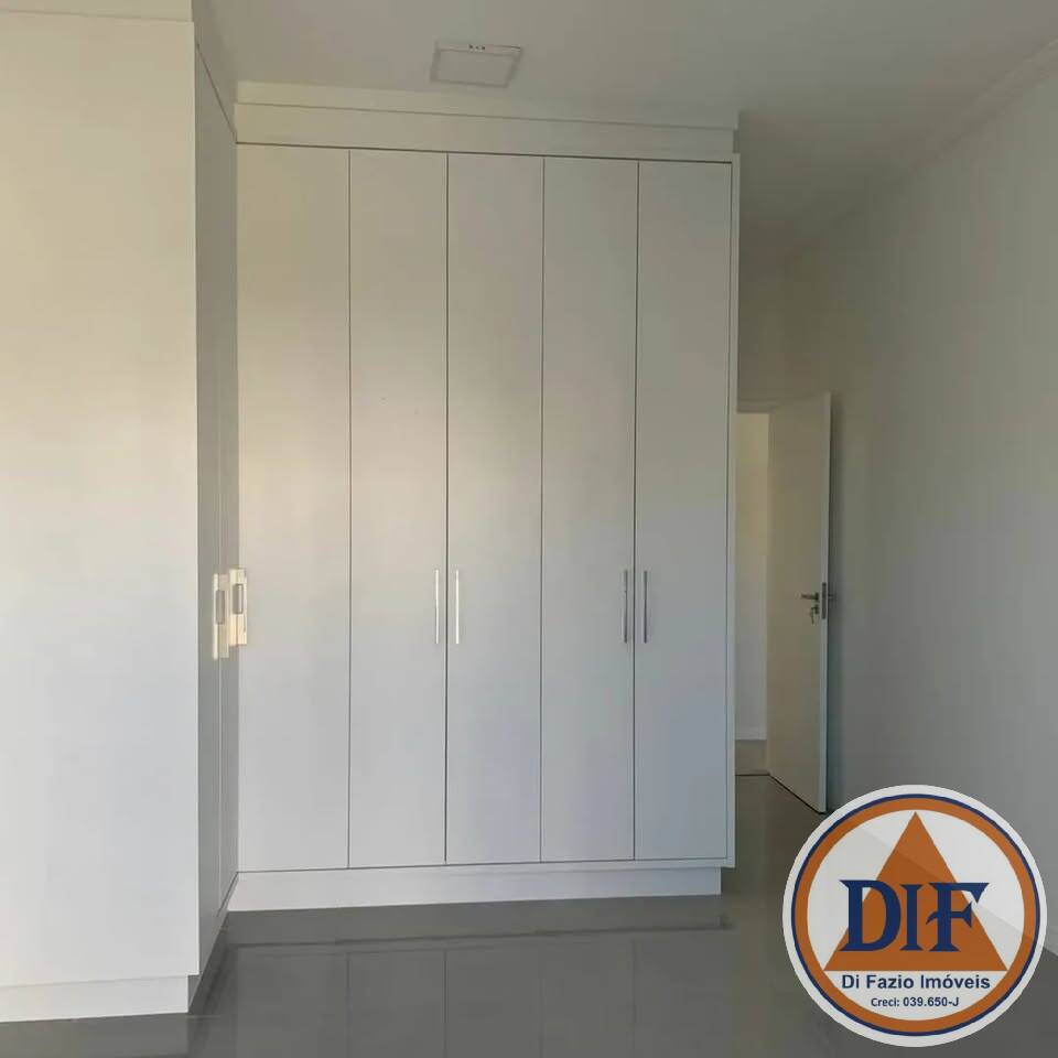 Casa de Condomínio à venda com 3 quartos, 115m² - Foto 2