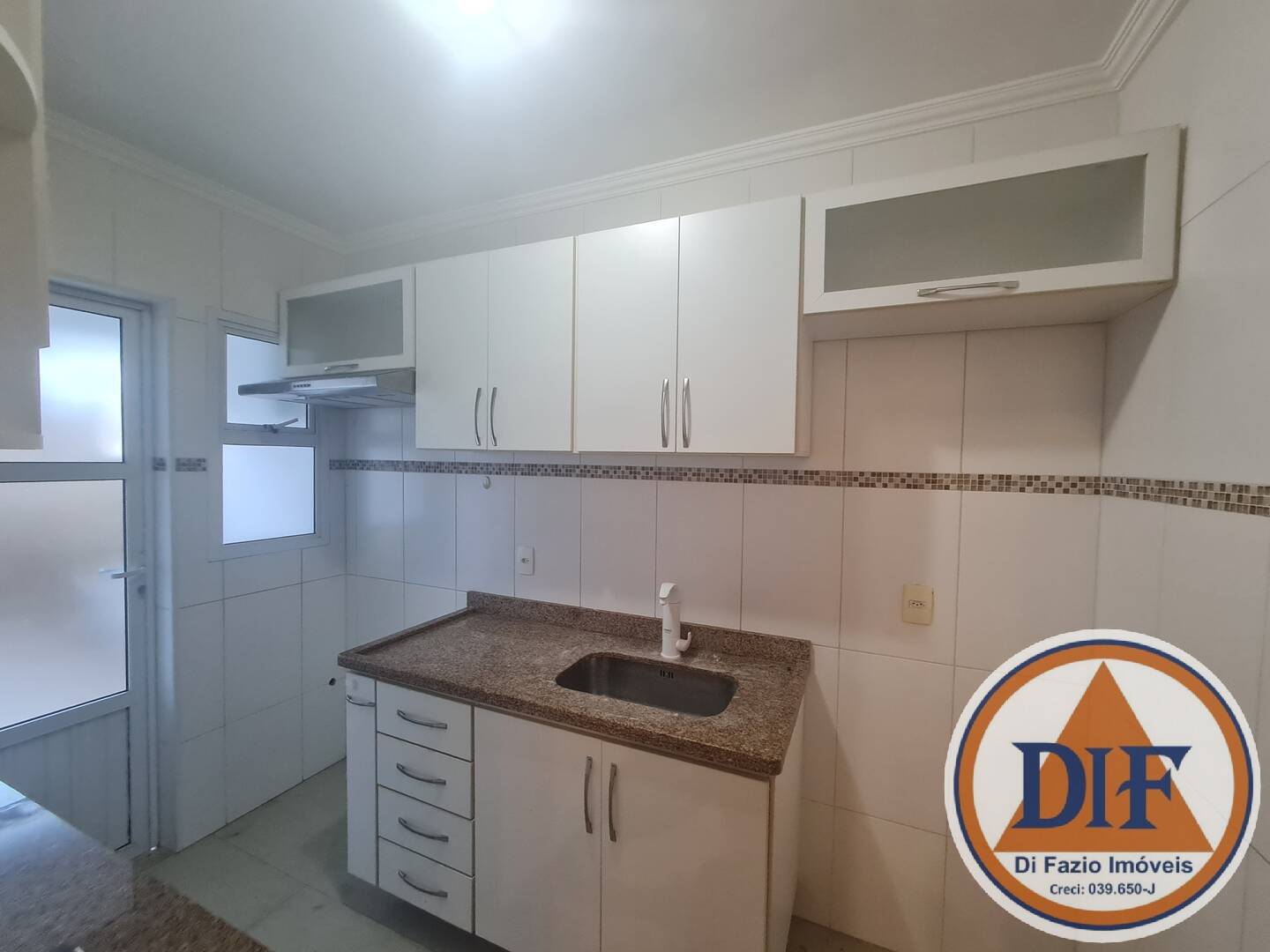Casa de Condomínio à venda com 3 quartos, 84m² - Foto 4