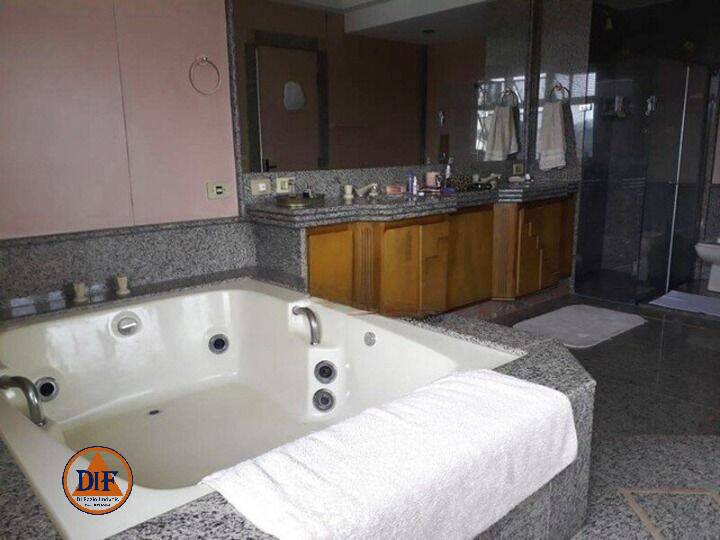Apartamento à venda com 5 quartos, 300m² - Foto 34