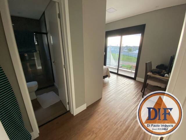 Casa à venda com 4 quartos, 275m² - Foto 10