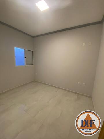 Casa à venda com 3 quartos, 140m² - Foto 5