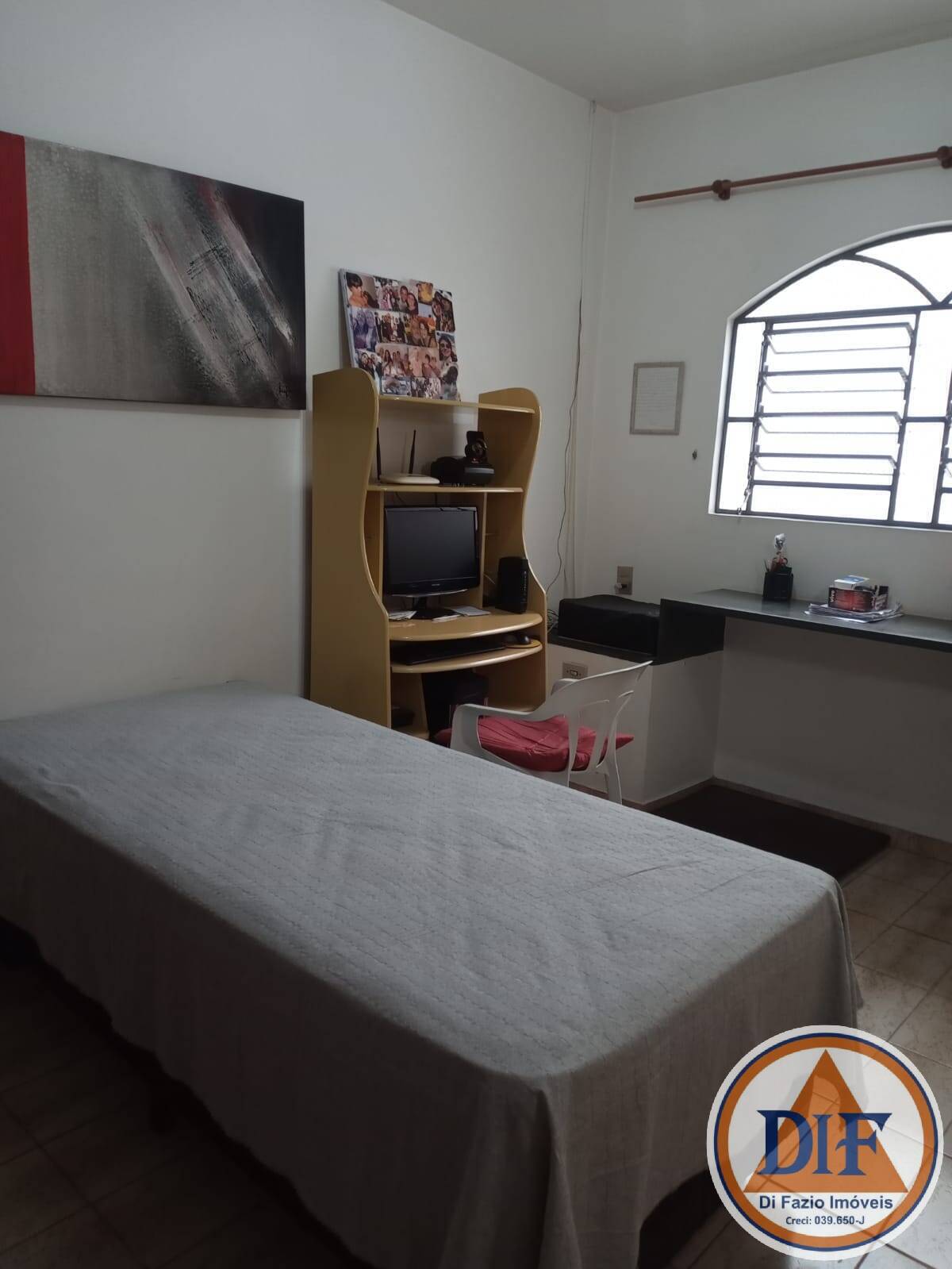 Casa à venda com 3 quartos, 195m² - Foto 10