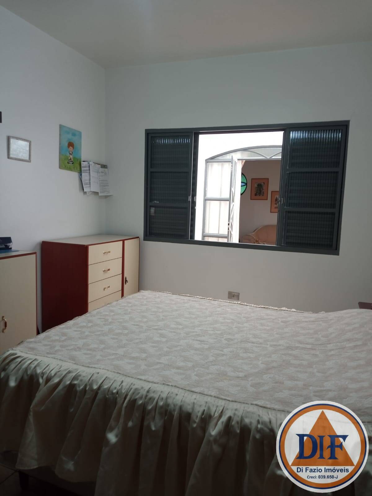 Casa à venda com 3 quartos, 195m² - Foto 15