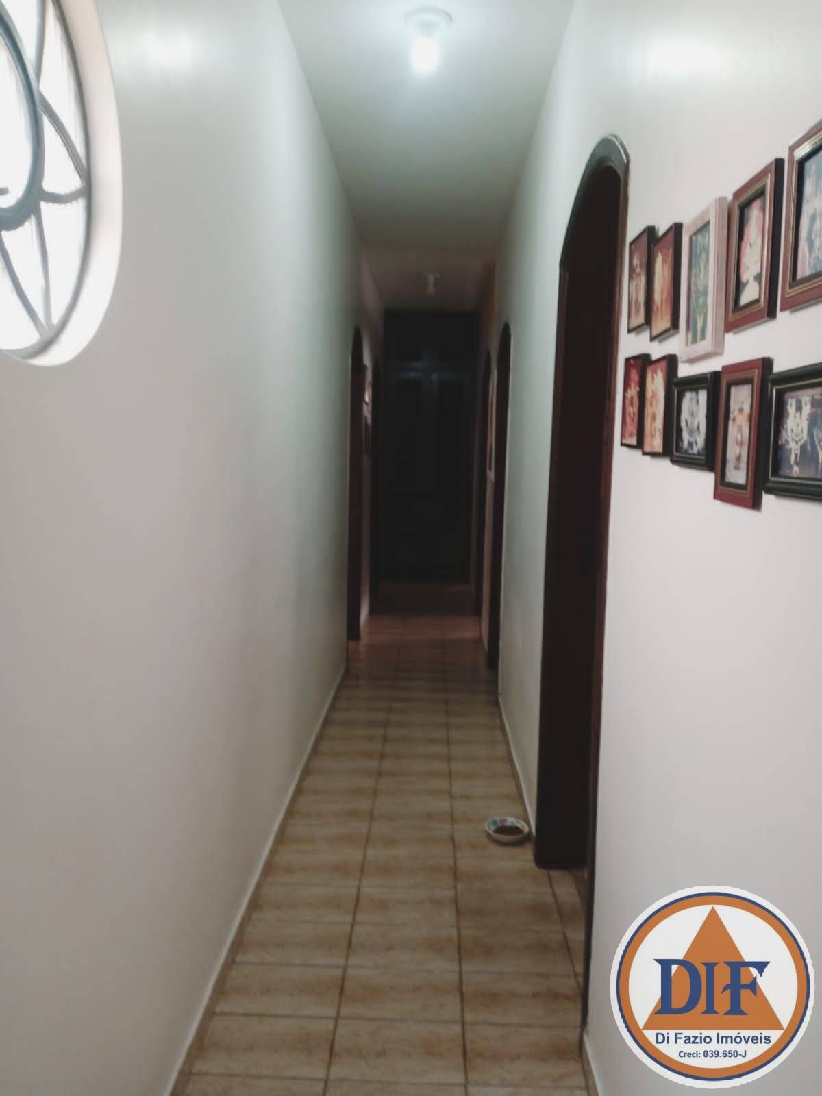 Casa à venda com 3 quartos, 195m² - Foto 27