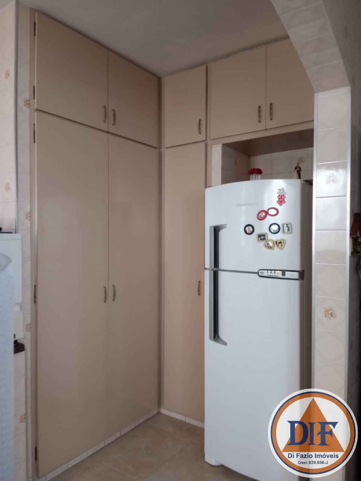 Casa à venda com 3 quartos, 195m² - Foto 28