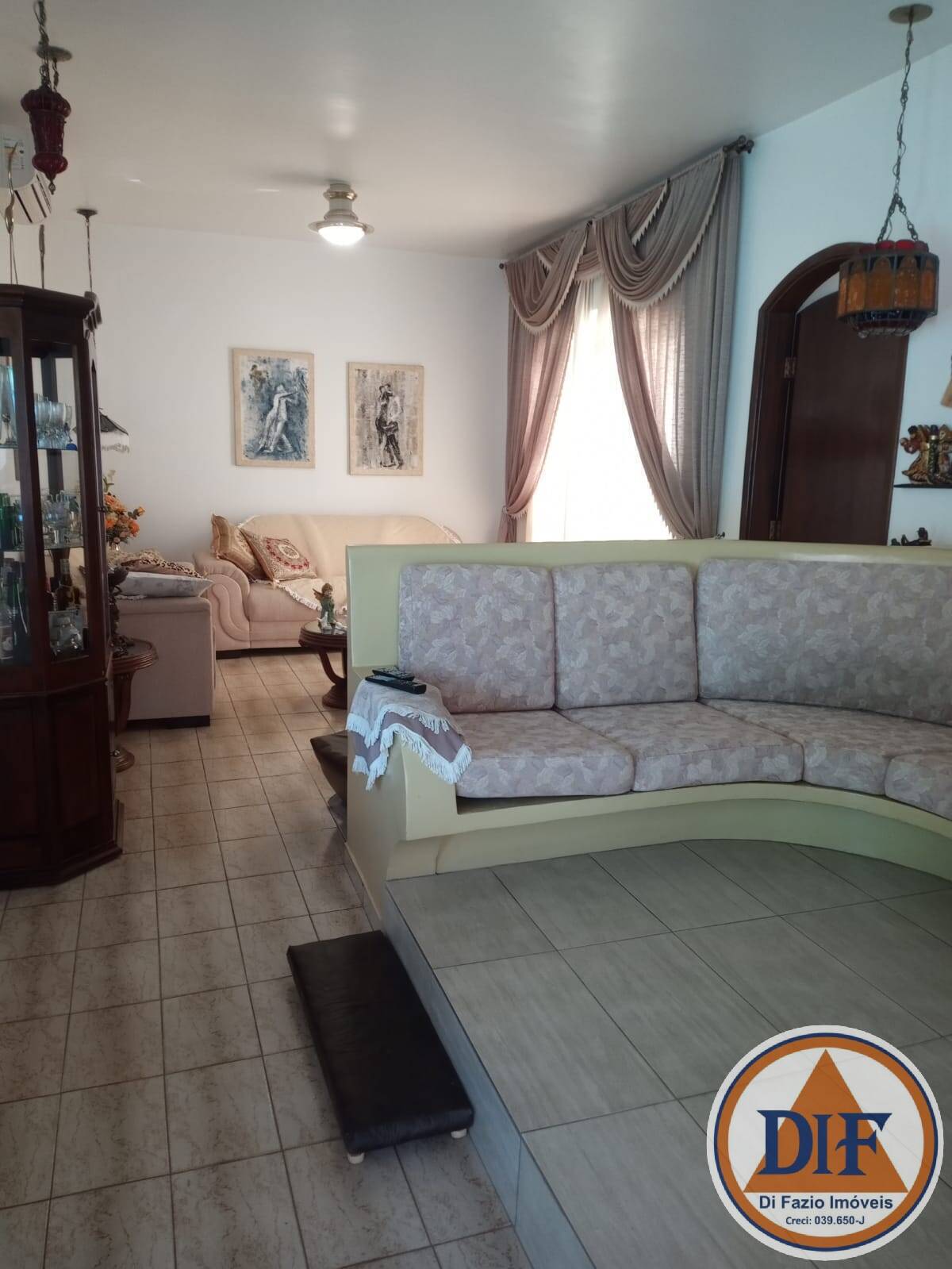 Casa à venda com 3 quartos, 195m² - Foto 30