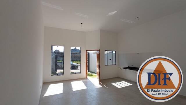 Casa à venda com 3 quartos, 82m² - Foto 3