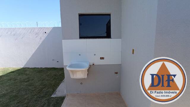 Casa à venda com 3 quartos, 82m² - Foto 5