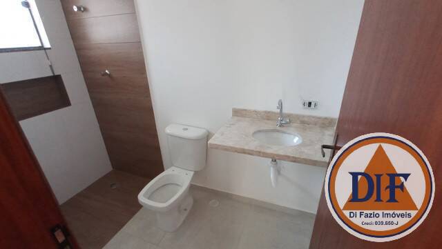 Casa à venda com 3 quartos, 82m² - Foto 7