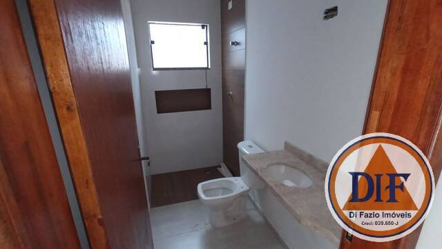 Casa à venda com 3 quartos, 82m² - Foto 13