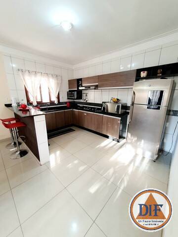 Casa à venda com 3 quartos, 170m² - Foto 5