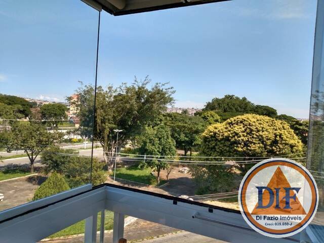Apartamento à venda com 2 quartos, 68m² - Foto 9