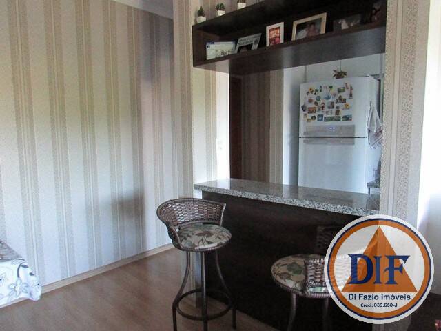 Apartamento à venda com 2 quartos, 68m² - Foto 11