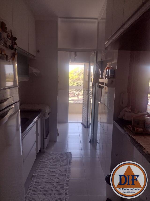 Apartamento à venda com 2 quartos, 68m² - Foto 14