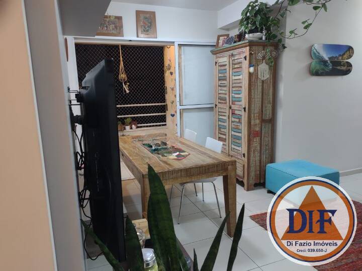 Apartamento à venda com 3 quartos, 72m² - Foto 1
