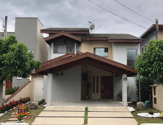 Casa à venda com 4 quartos, 190m² - Foto 1
