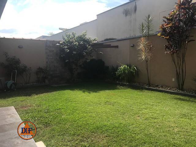 Casa à venda com 4 quartos, 190m² - Foto 8