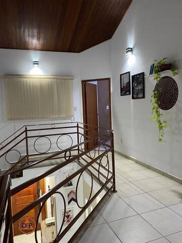 Casa à venda com 4 quartos, 190m² - Foto 7
