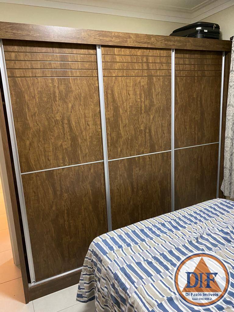 Apartamento à venda com 2 quartos, 69m² - Foto 4