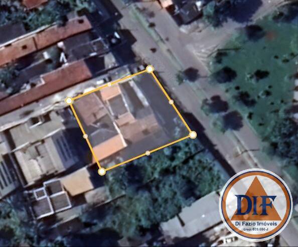 Casa à venda com 5 quartos, 90m² - Foto 3