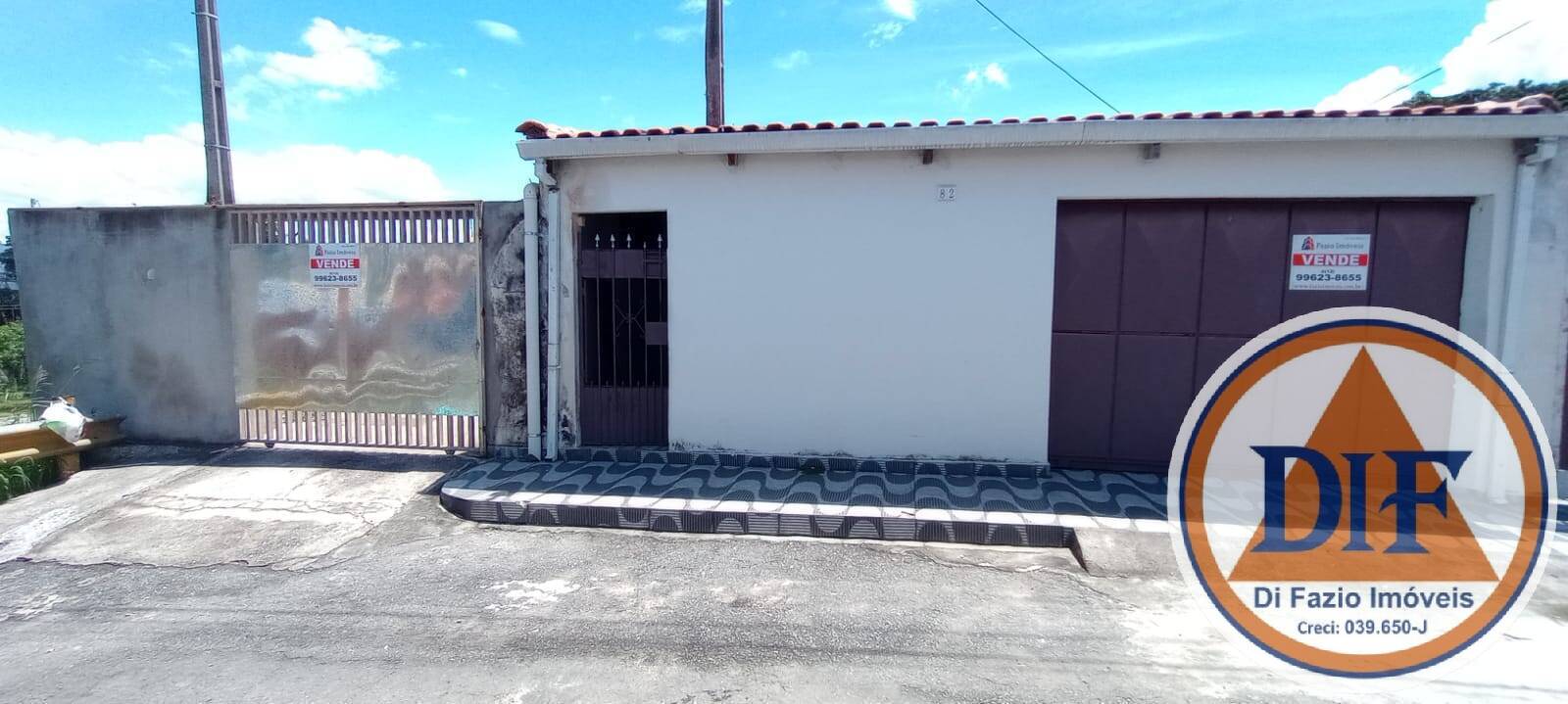 Casa à venda com 5 quartos, 90m² - Foto 2