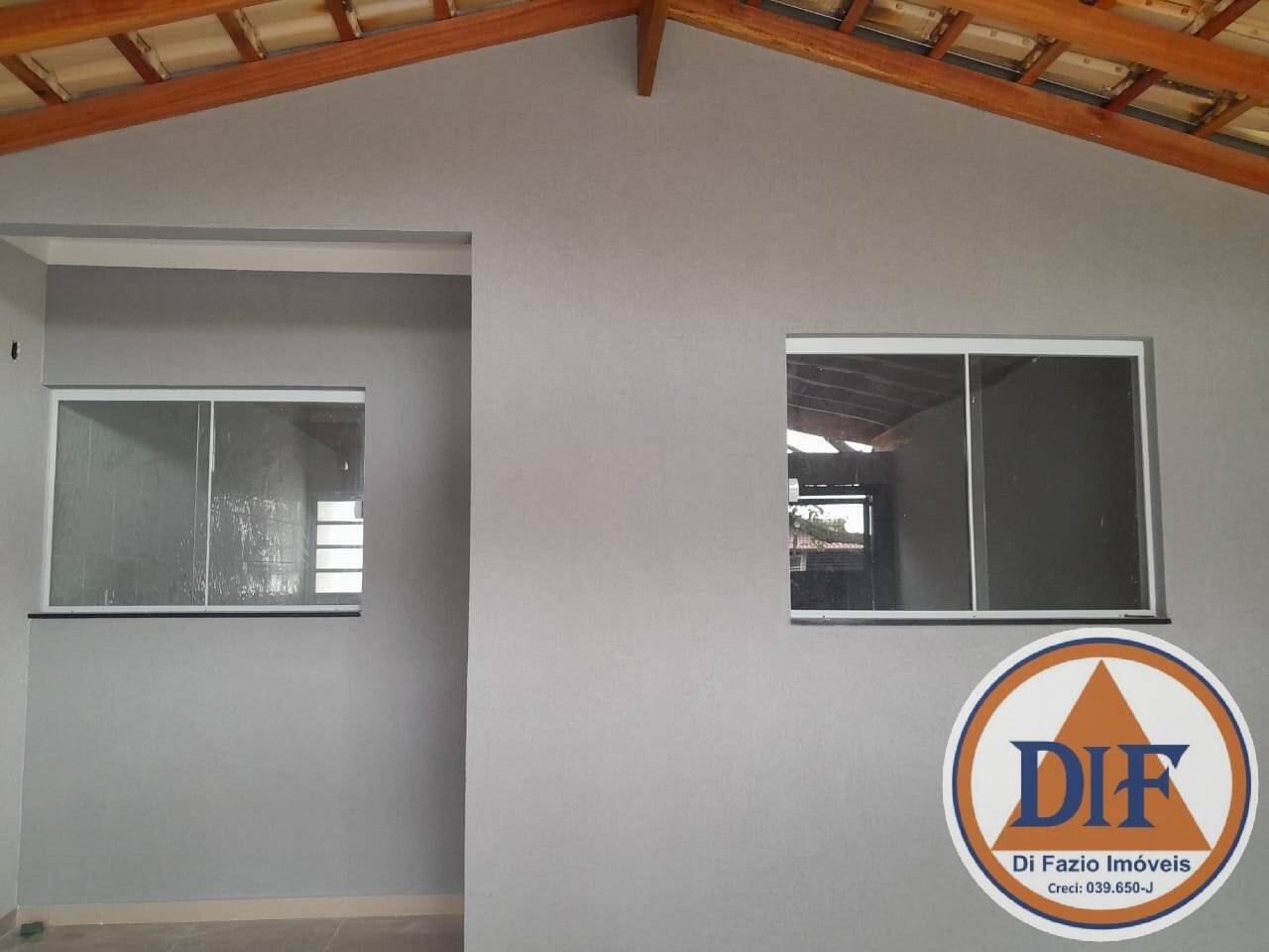 Casa à venda com 2 quartos, 83m² - Foto 3