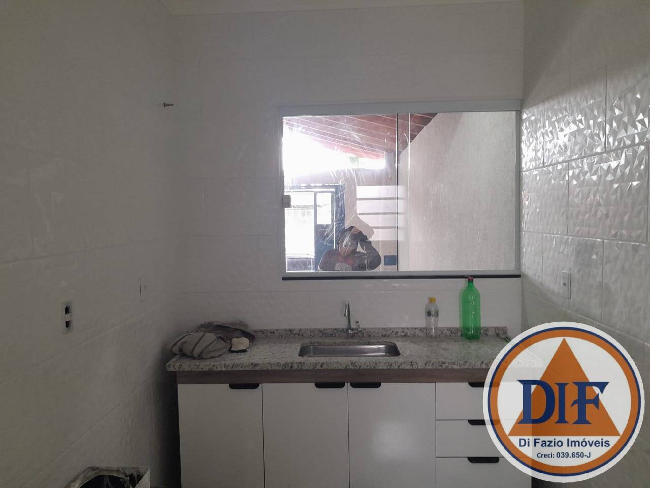 Casa à venda com 2 quartos, 83m² - Foto 8