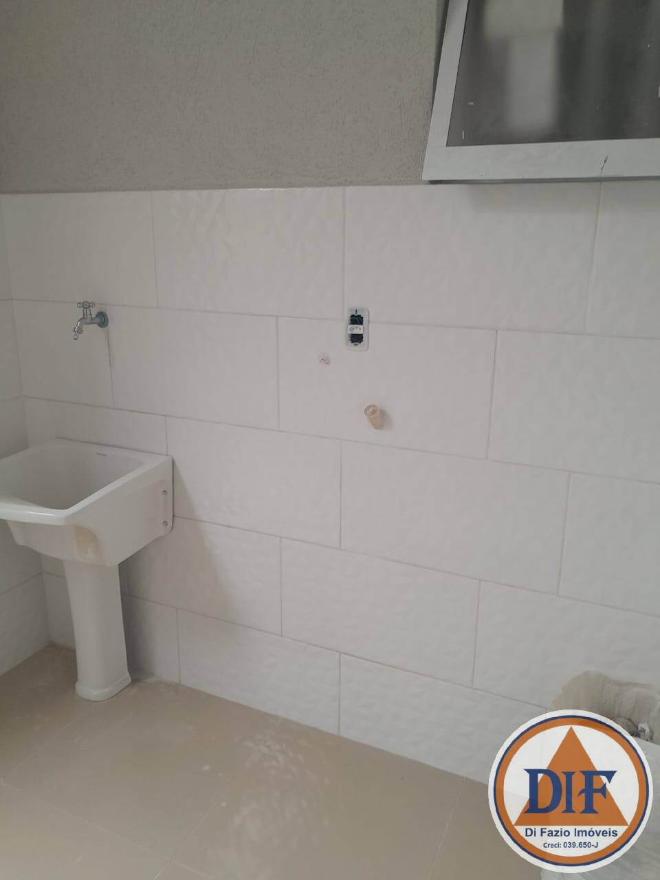 Casa à venda com 2 quartos, 83m² - Foto 13