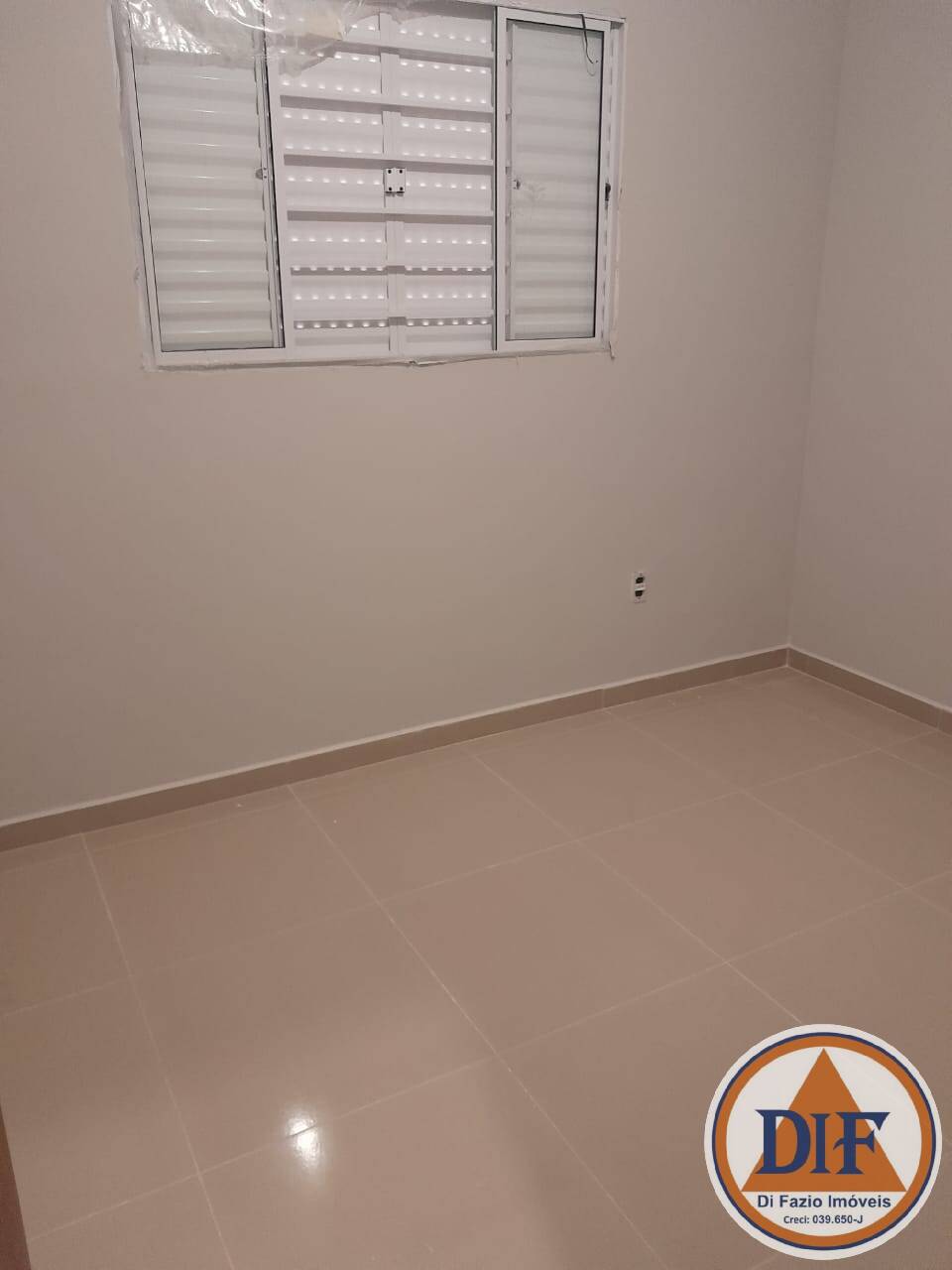 Casa à venda com 2 quartos, 83m² - Foto 15