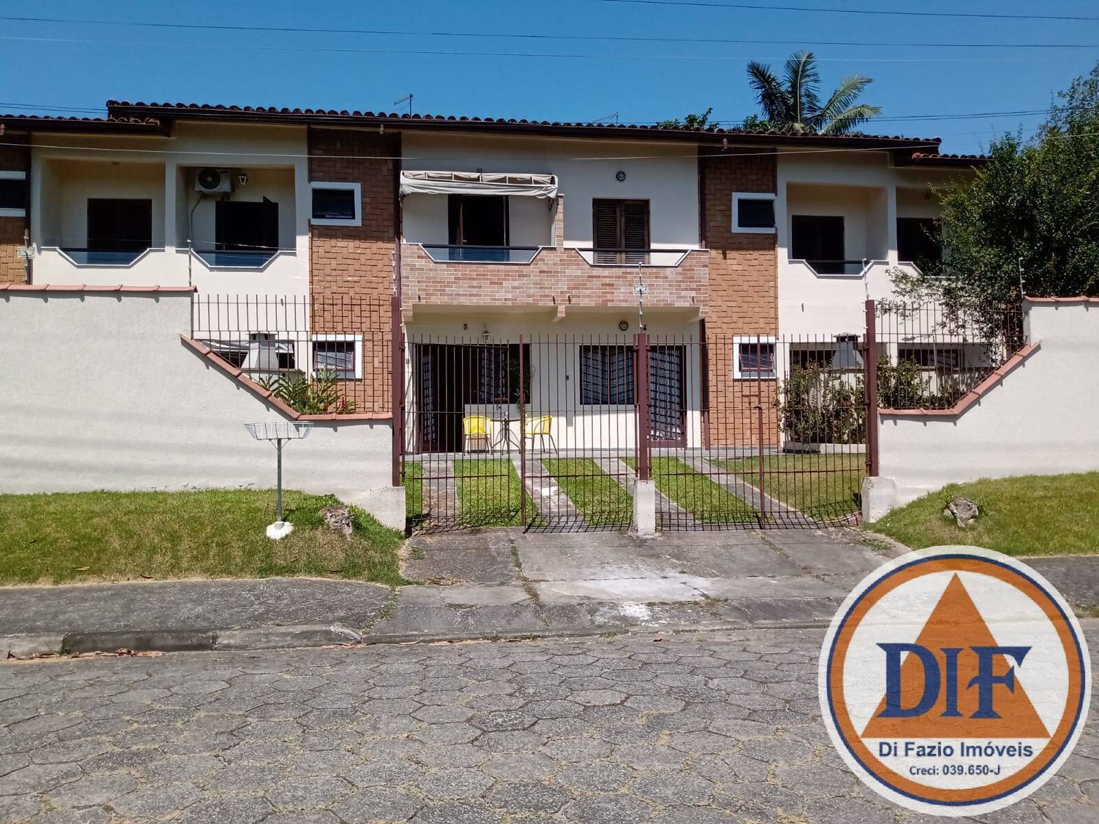 Casa, 2 quartos, 73 m² - Foto 1