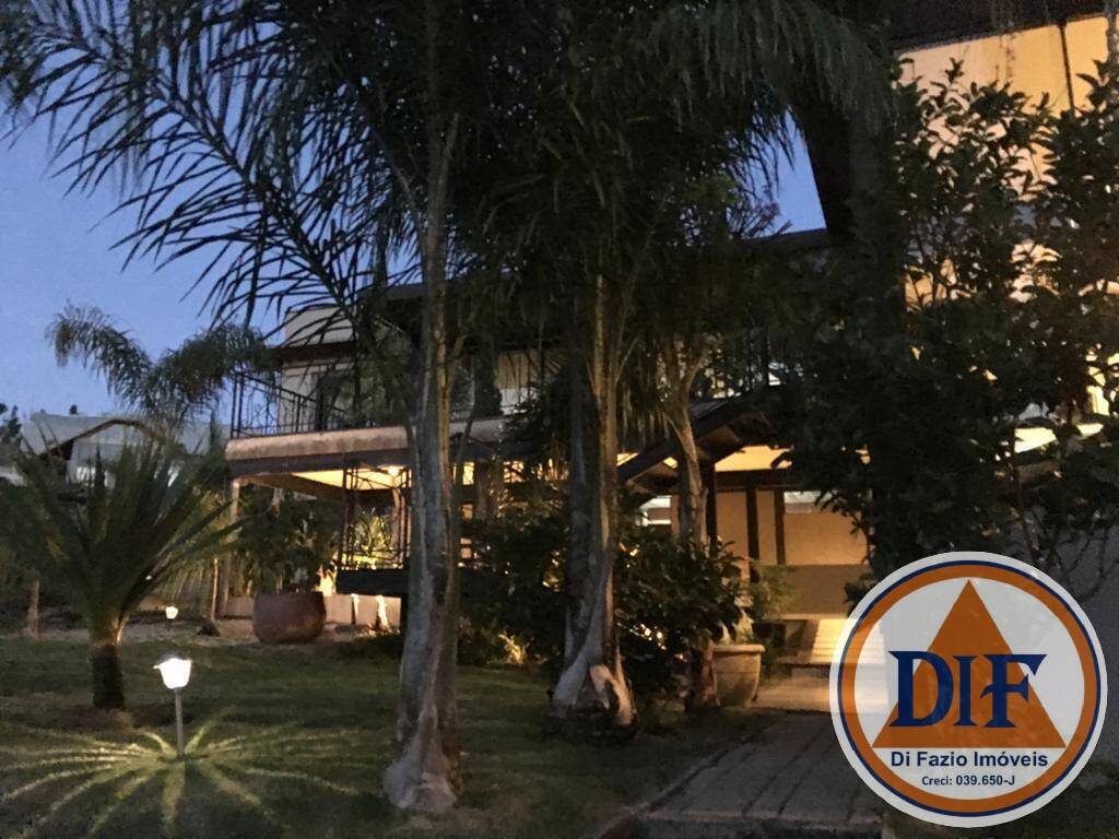 Casa de Condomínio à venda com 4 quartos, 400m² - Foto 11