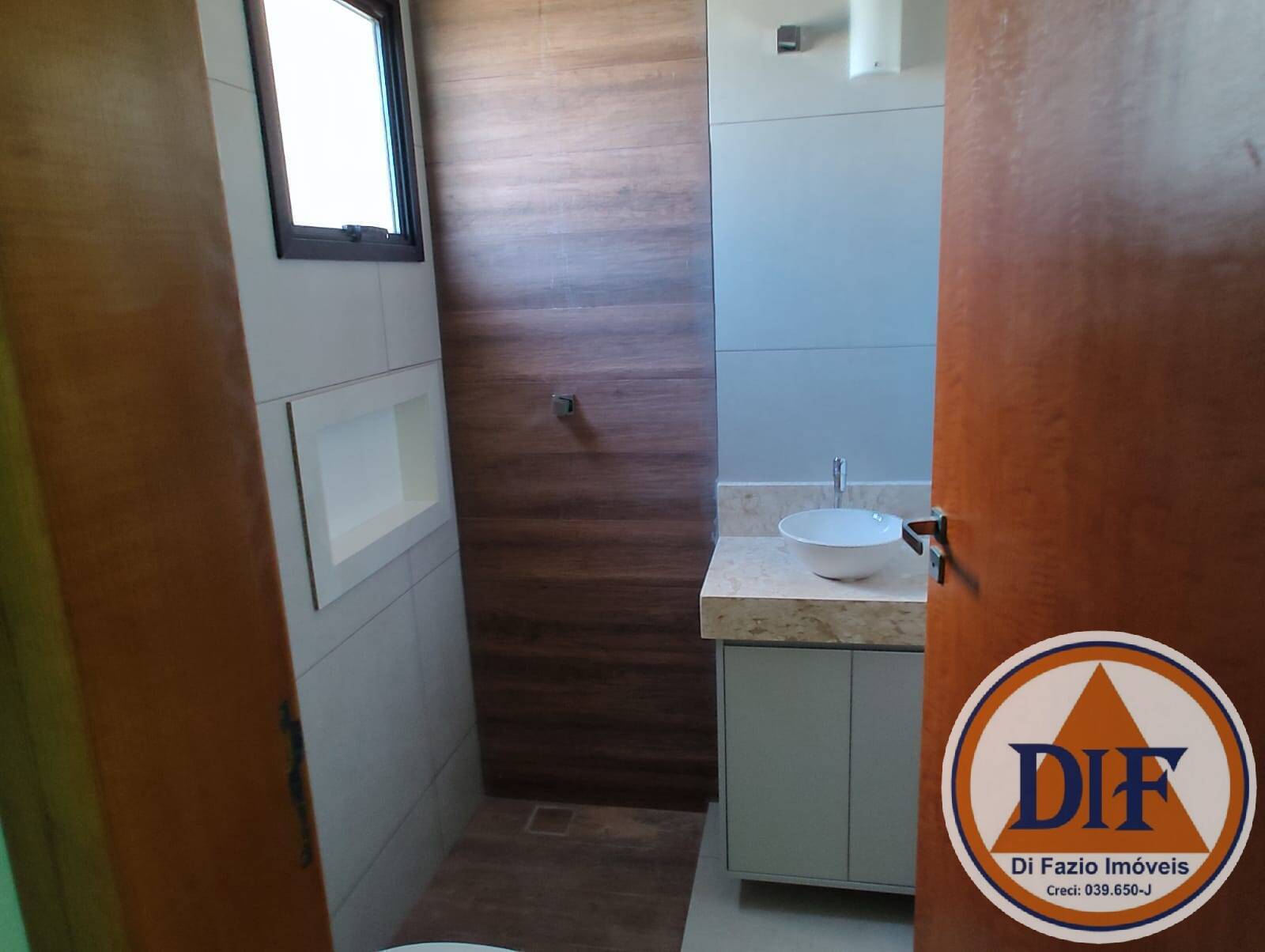 Casa de Condomínio à venda com 3 quartos, 253m² - Foto 18