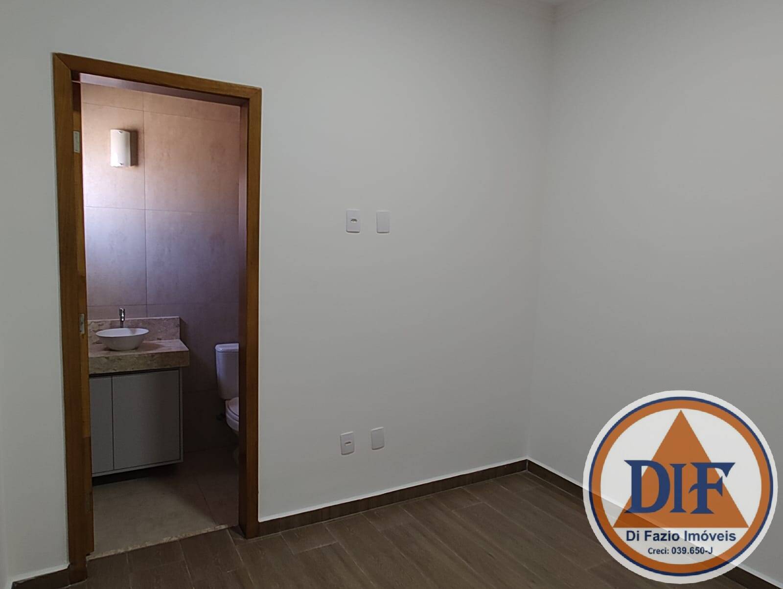 Casa de Condomínio à venda com 3 quartos, 253m² - Foto 21